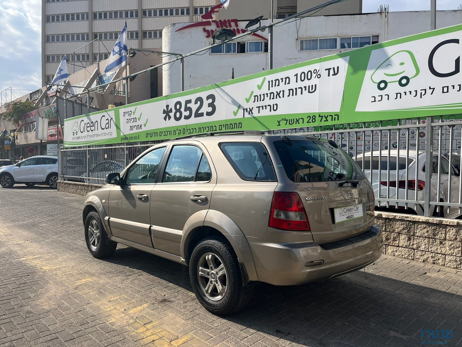 2006' Kia Sorento EX photo #6