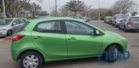 2010' Mazda 2 אקטיב ‏1500 photo #1