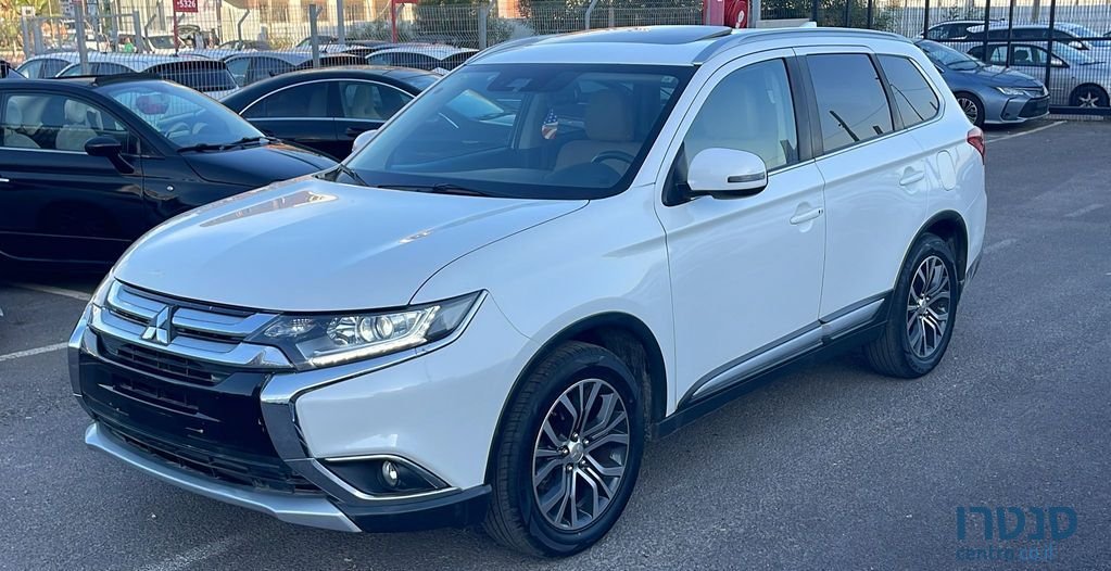 2017' Mitsubishi Outlander מיצובישי אאוטלנדר photo #1