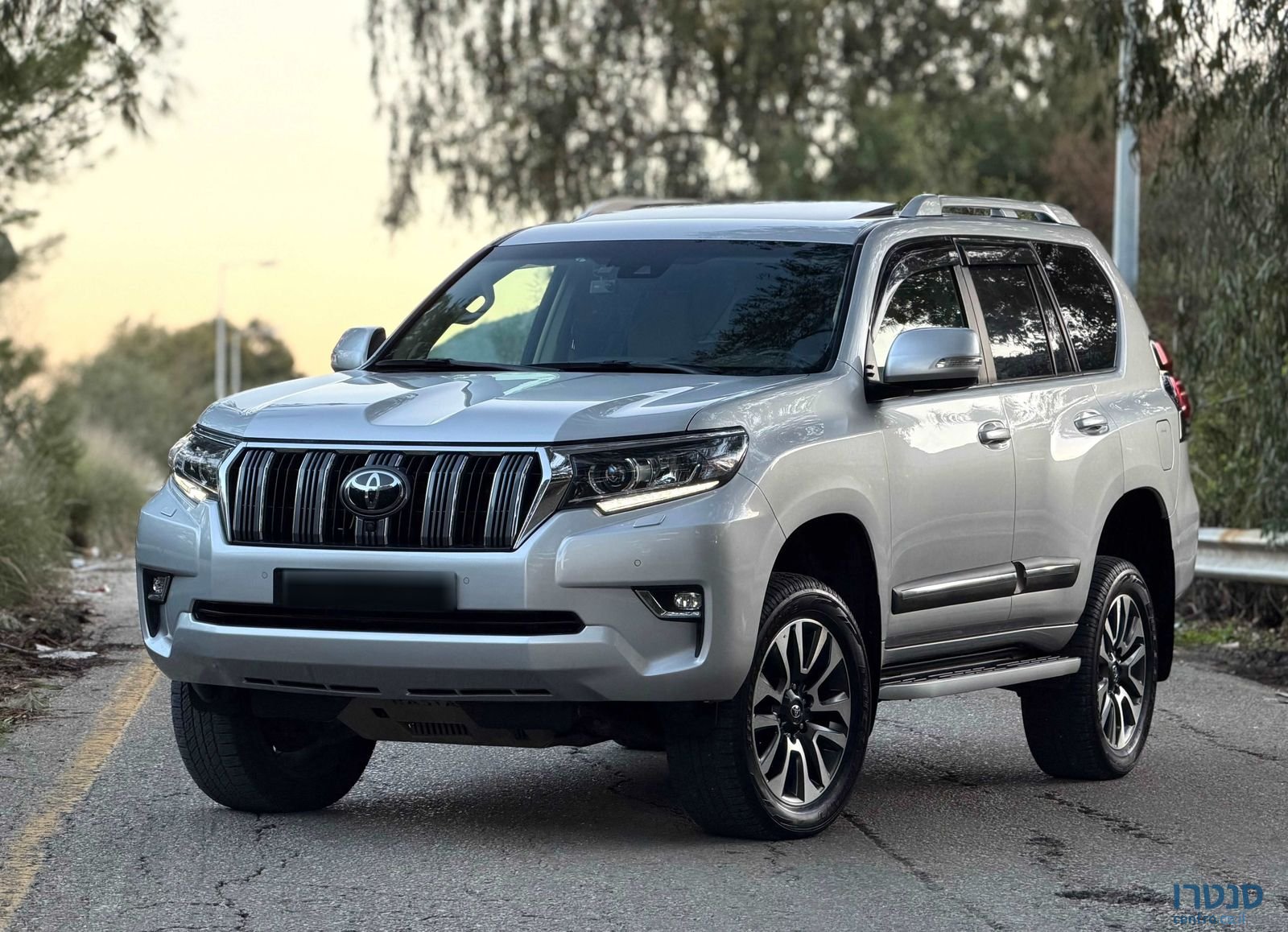 2022' Toyota Land Cruiser טויוטה לנד קרוזר photo #4