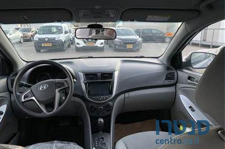 2015' Hyundai i25 i25 יונדאי photo #1