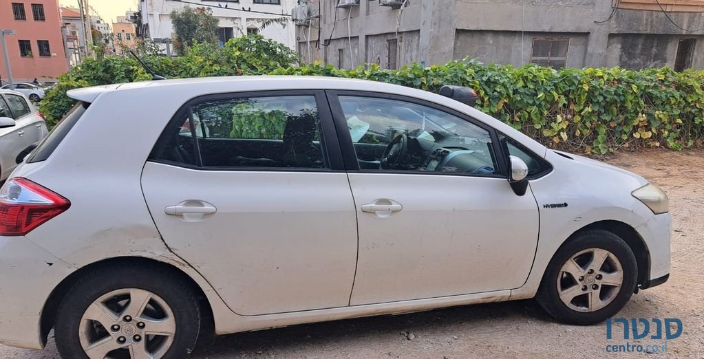 2012' Toyota Auris טויוטה אוריס photo #3