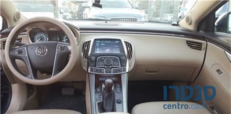 2010' Buick LaCrosse photo #4