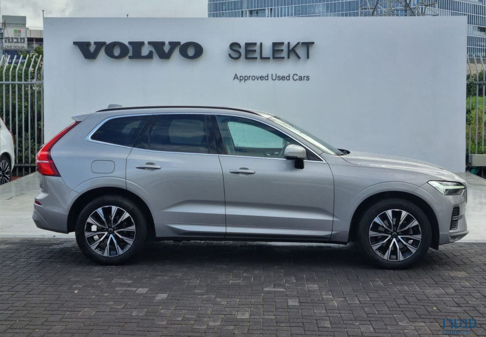 2022' Volvo XC60 וולוו photo #5