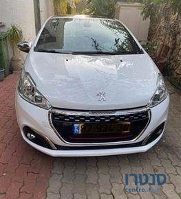2016' Peugeot 208 פיג'ו photo #3