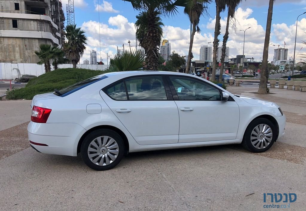 2018' Skoda Octavia סקודה אוקטביה photo #3