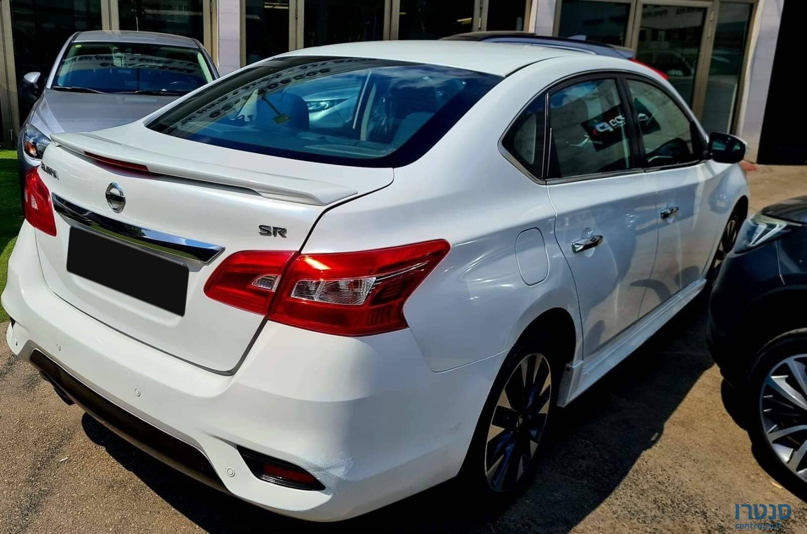 2019' Nissan Sentra photo #3