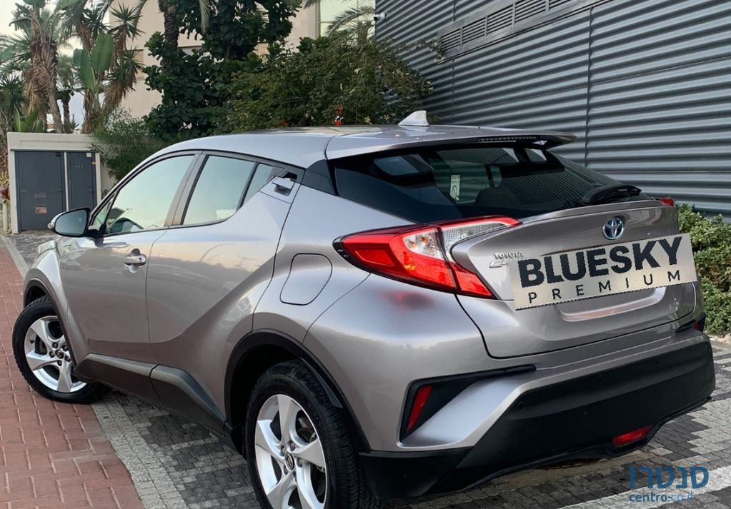 2017' Toyota C-Hr טויוטה photo #1