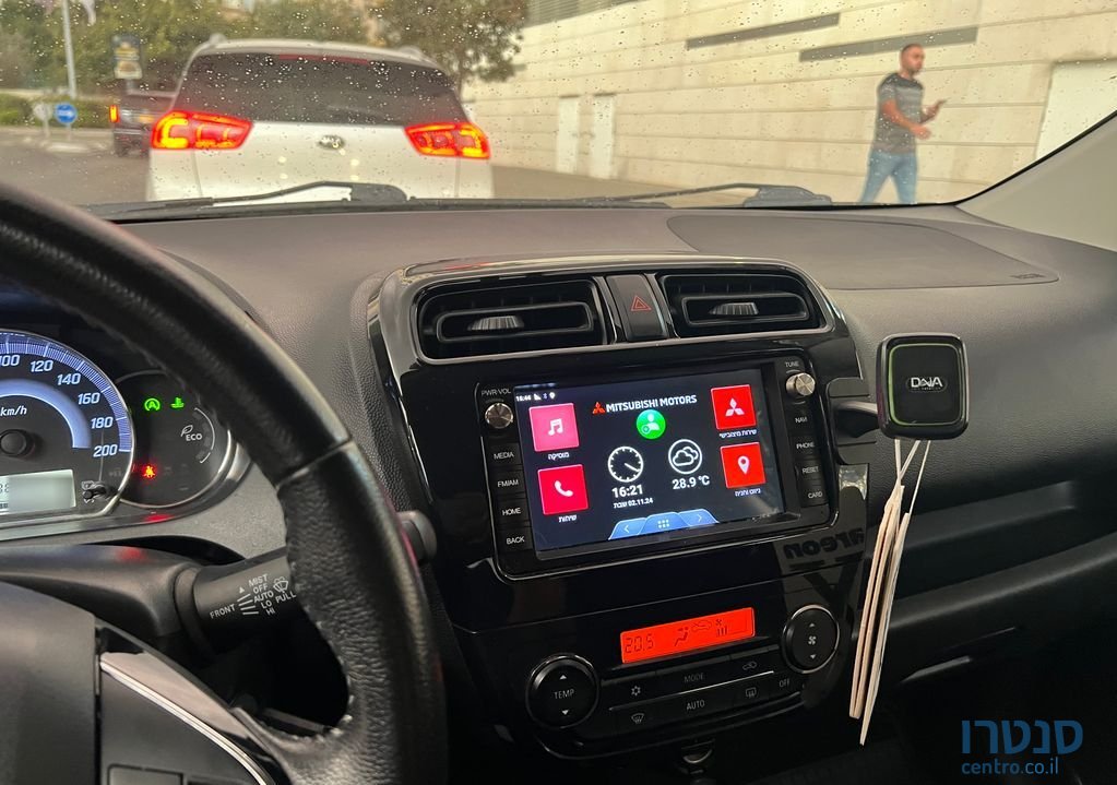 2019' Mitsubishi Space Star מיצובישי ספייס סטאר photo #4