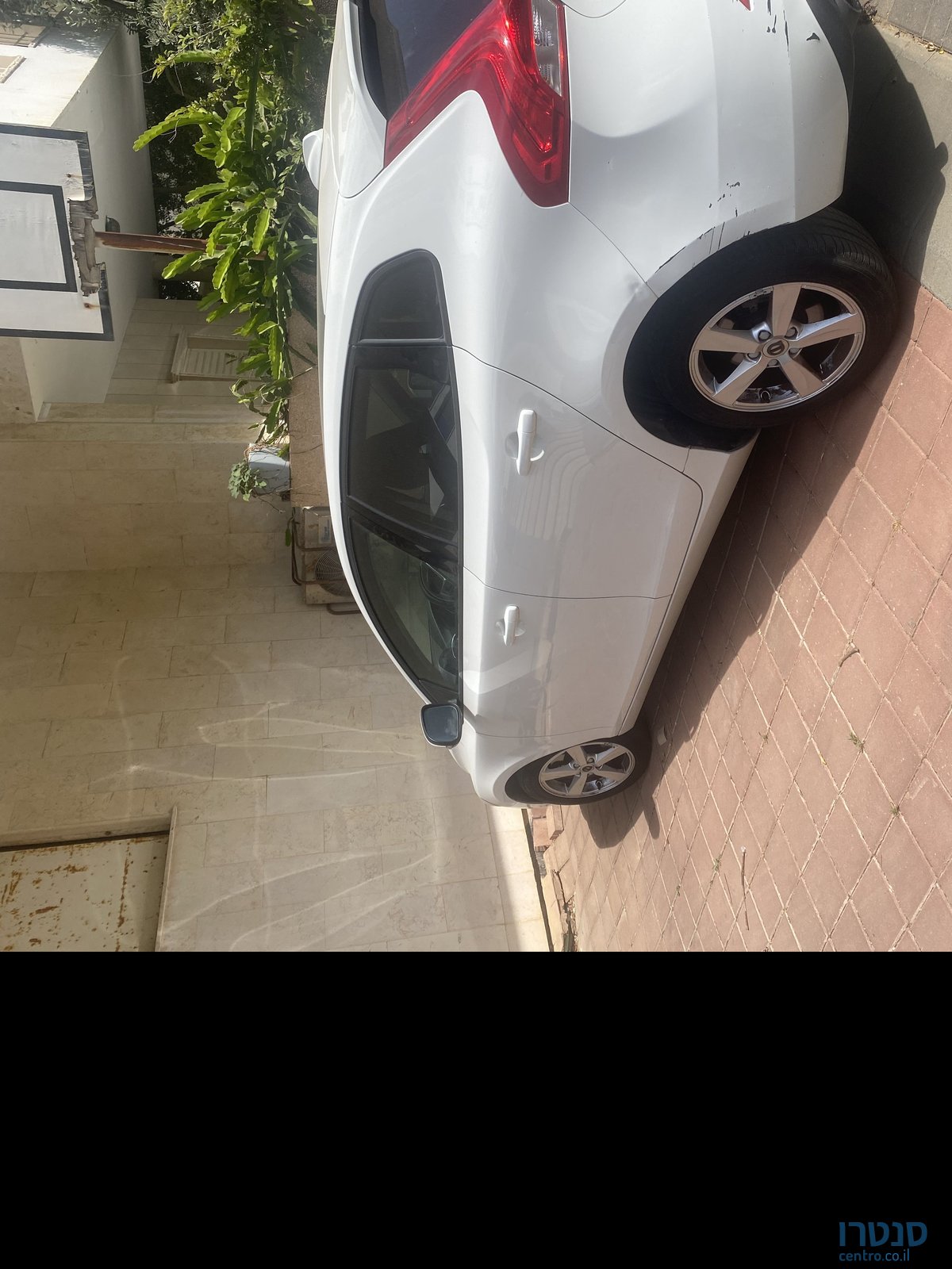 2018' Volvo V40 וולוו photo #2