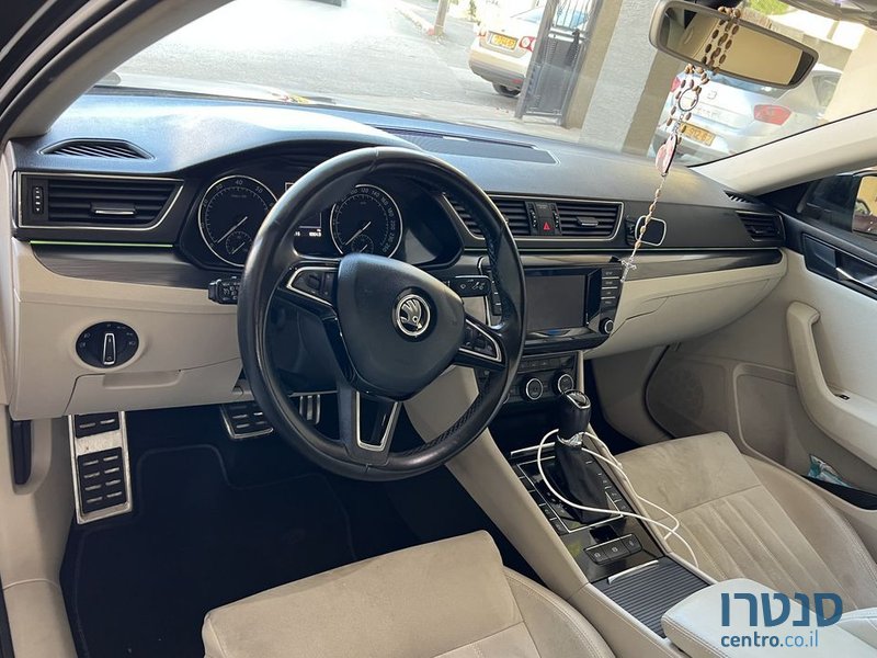 2016' Skoda Superb סקודה סופרב photo #2