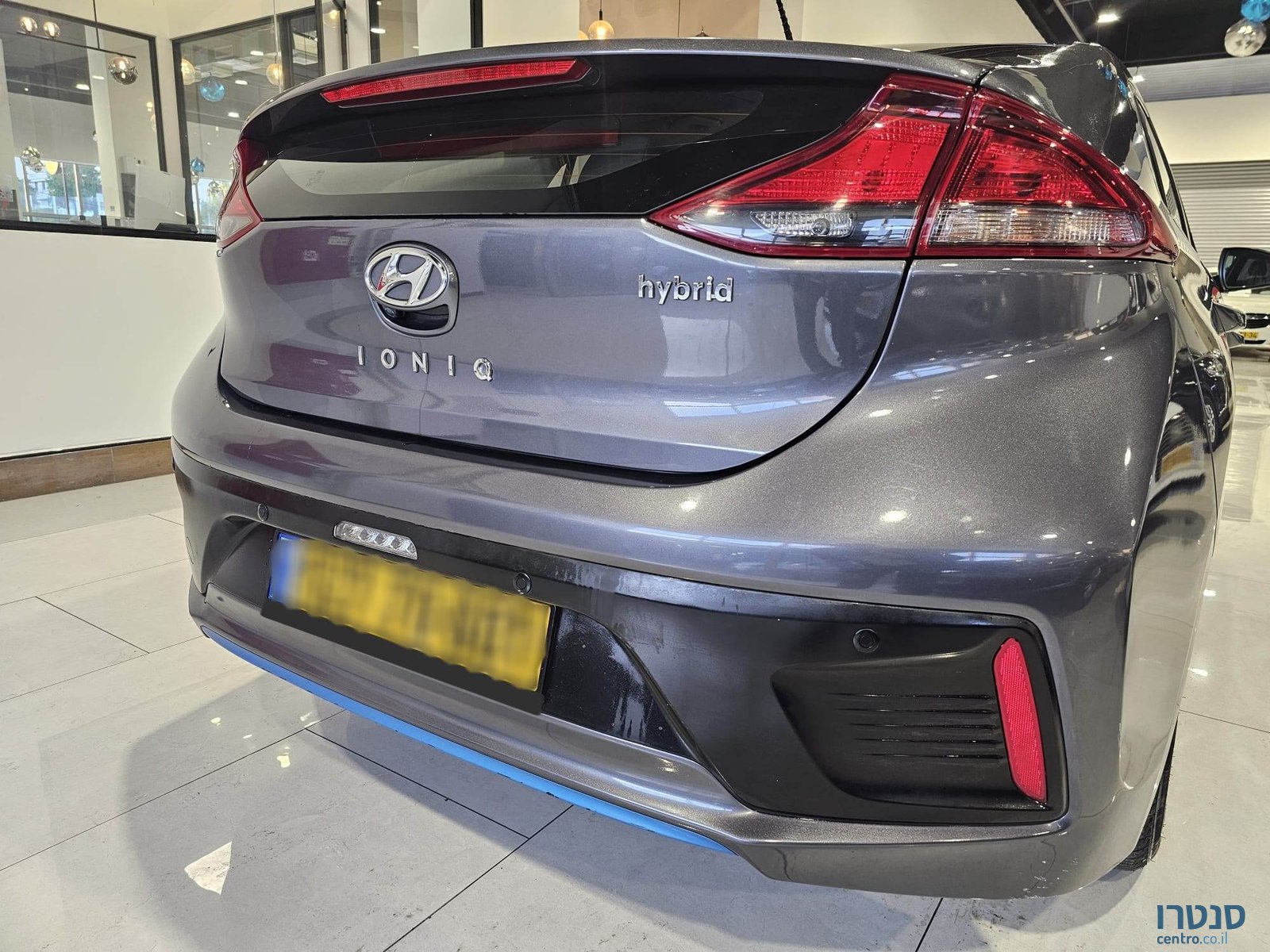 2018' Hyundai Ioniq photo #3