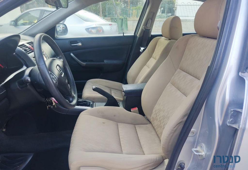 2005' Honda Accord הונדה אקורד photo #6