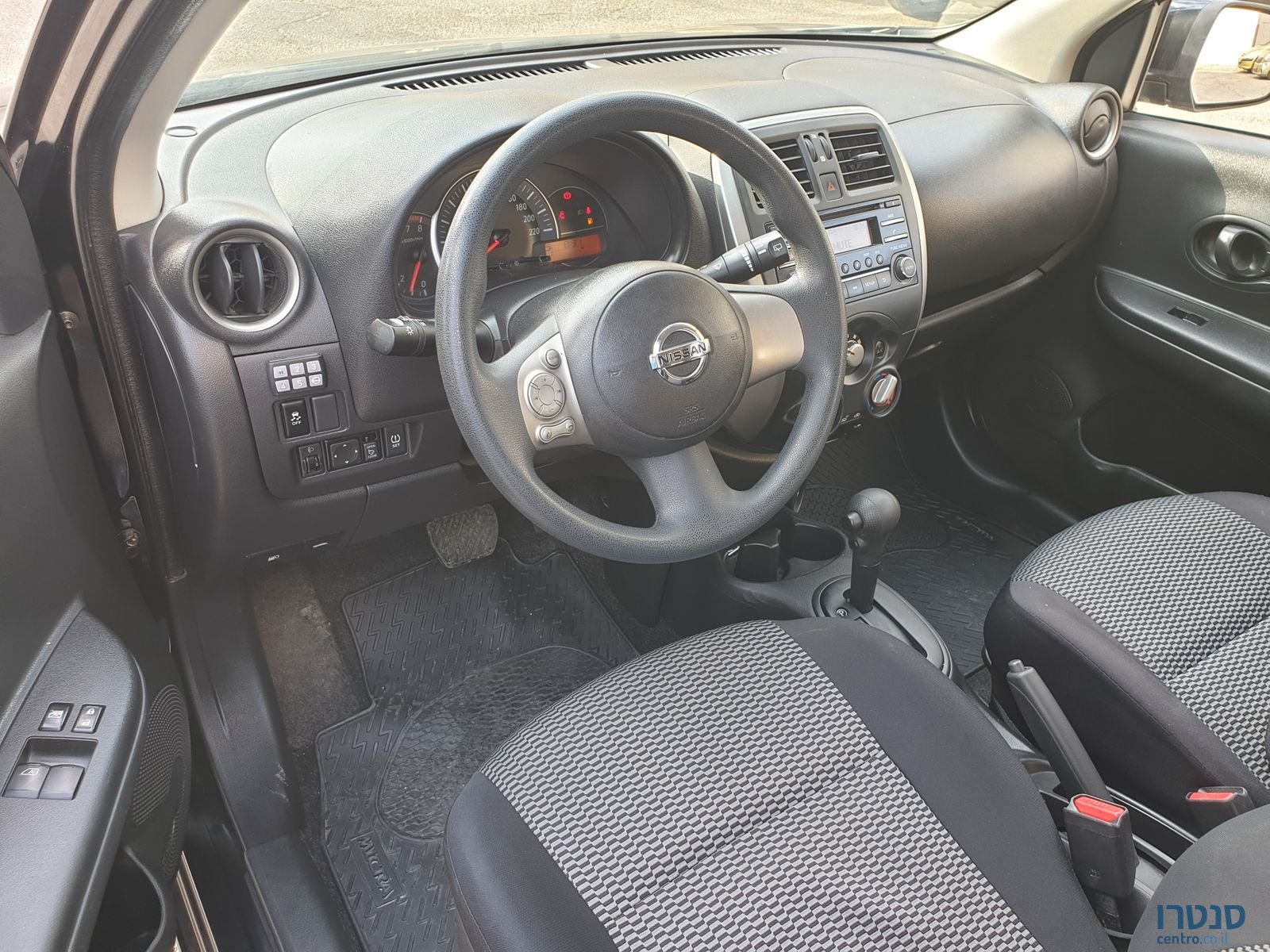 2017' Nissan Micra photo #1