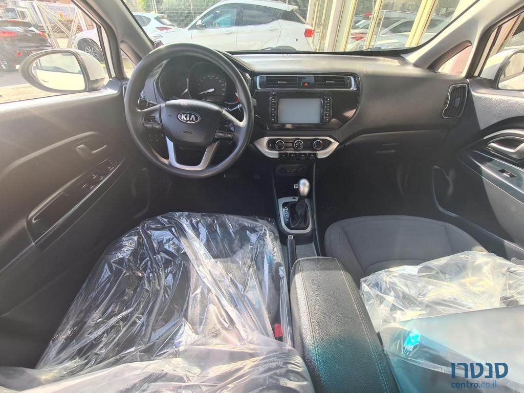 2016' Kia Rio LX photo #3
