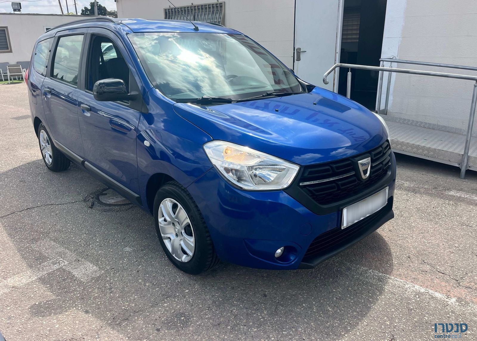 2021' Dacia Lodgy דאצ'יה לודג'י photo #4