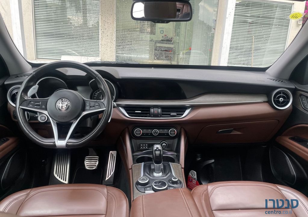 2018' Alfa Romeo Stelvio אלפא רומיאו סטלויו photo #4