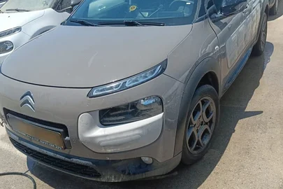 2017' Citroen C4 סיטרואן