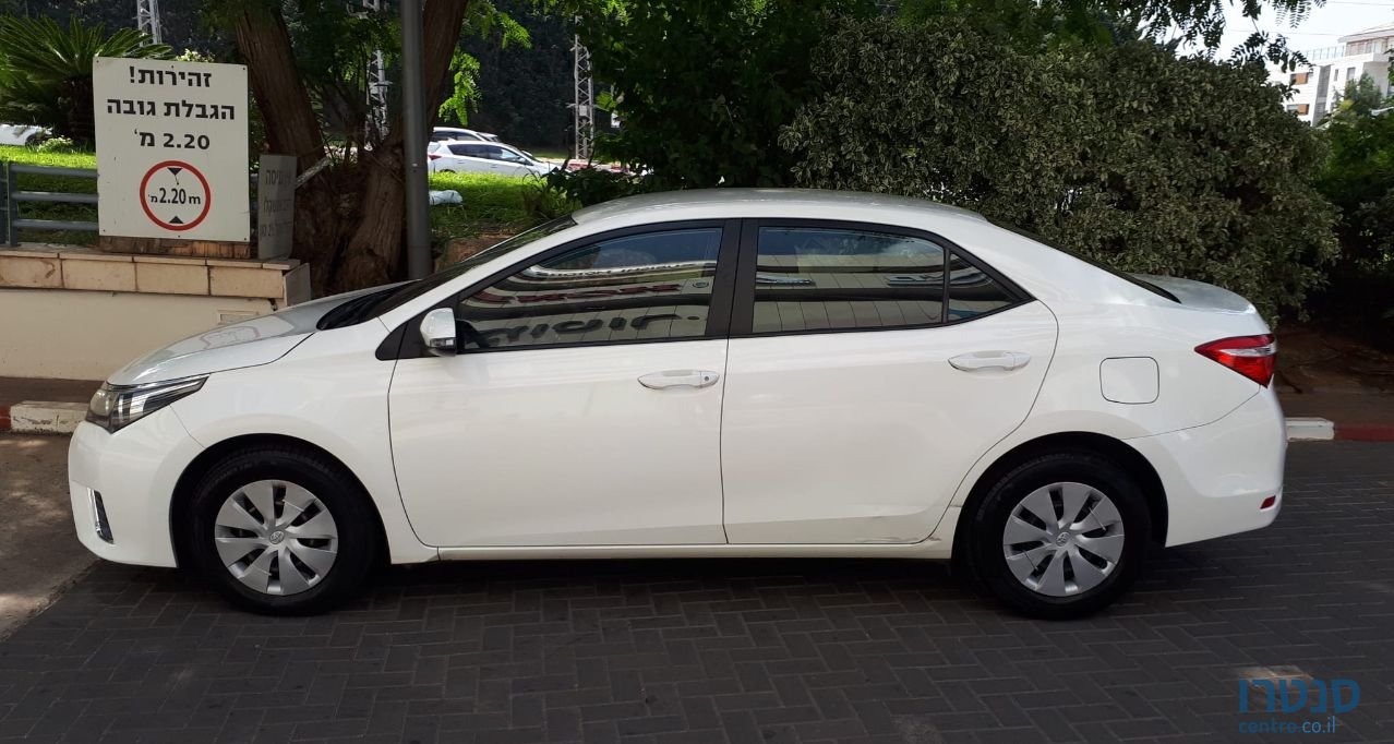 2013' Toyota Corolla טויוטה קורולה photo #4