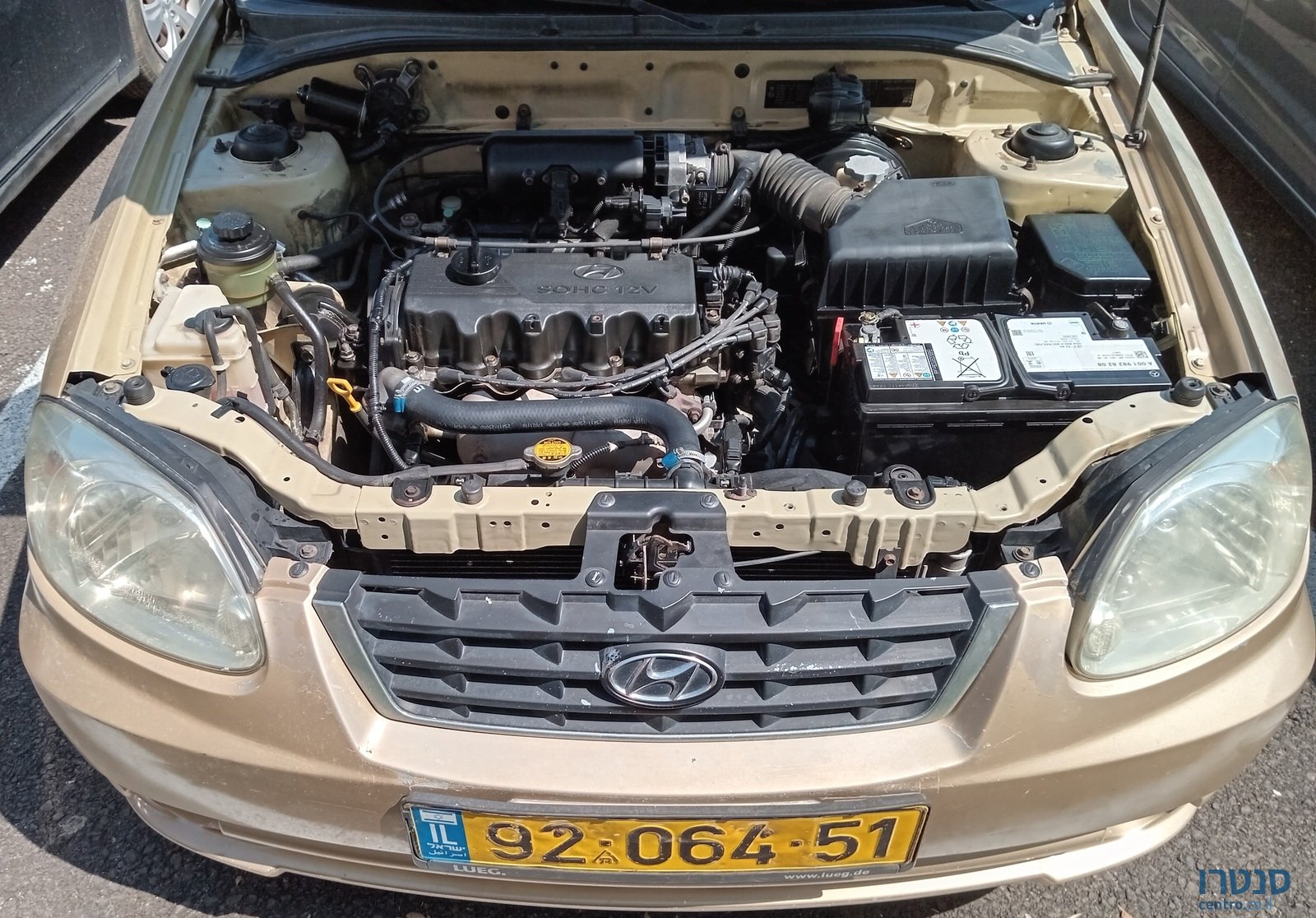 2003' Hyundai Accent 2 поколение photo #5