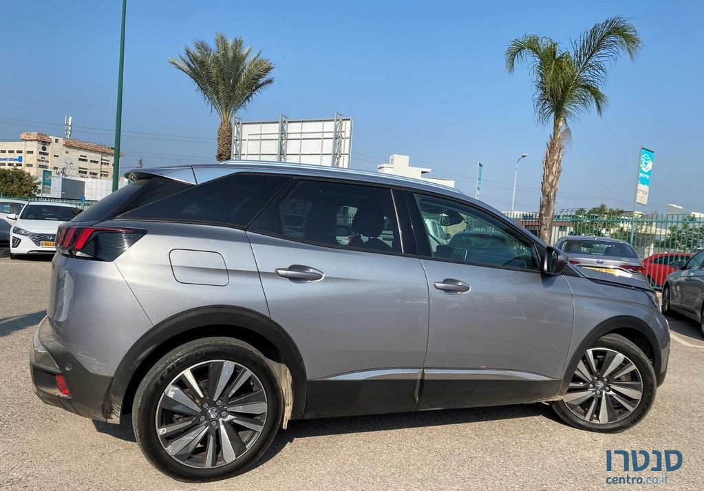 2018' Peugeot 3008 פיג'ו photo #5