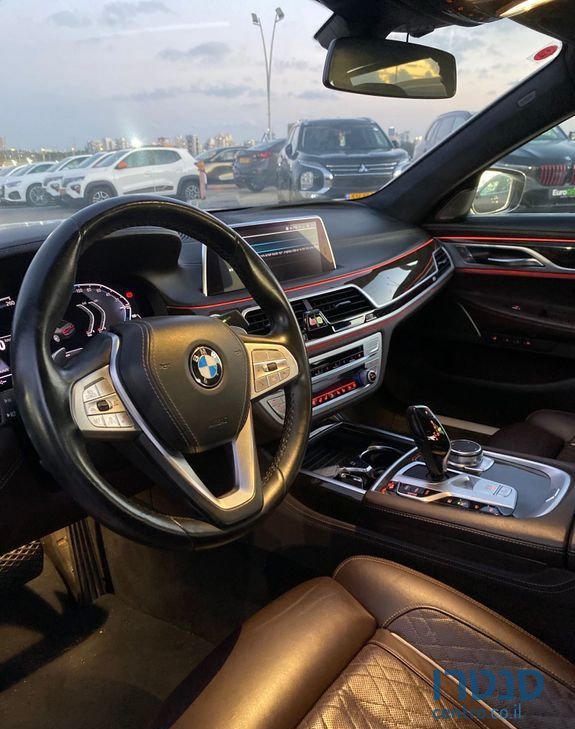 2019' BMW 7 Series ב.מ.וו סדרה 7 photo #6
