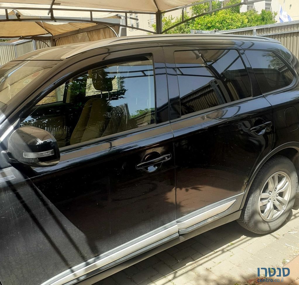 2017' Mitsubishi Outlander מיצובישי אאוטלנדר photo #1