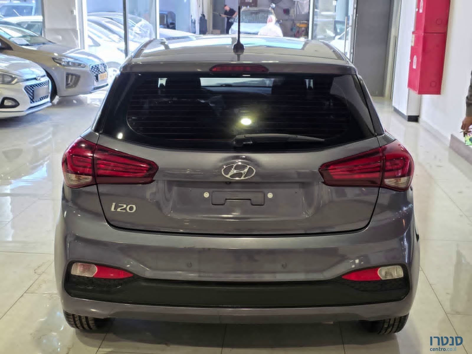 2021' Hyundai i20 photo #4