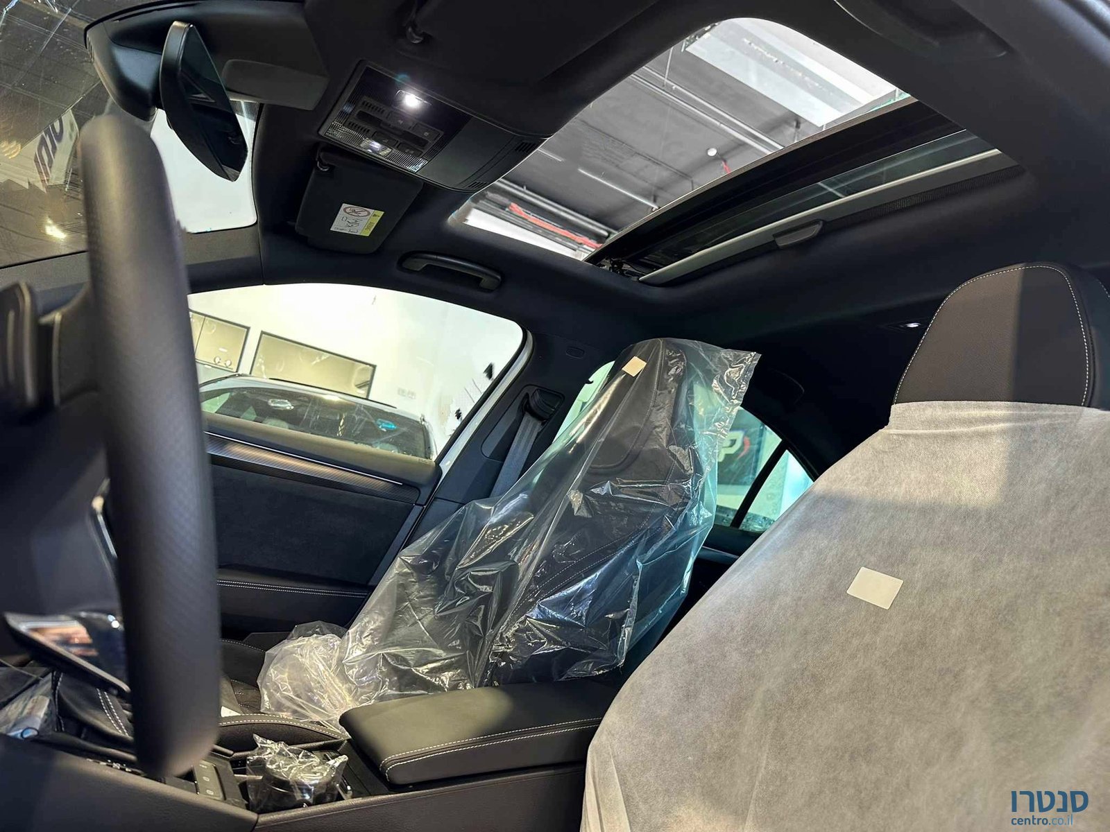 2024' Skoda Superb photo #7