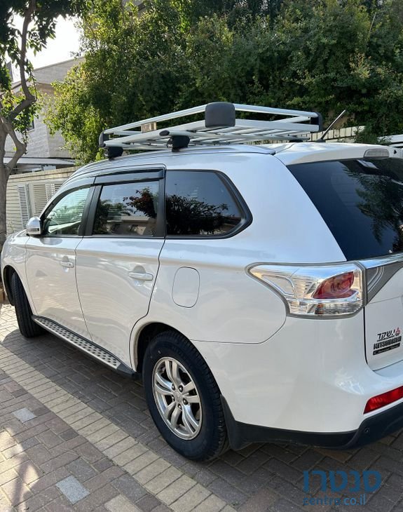 2015' Mitsubishi Outlander מיצובישי אאוטלנדר photo #4