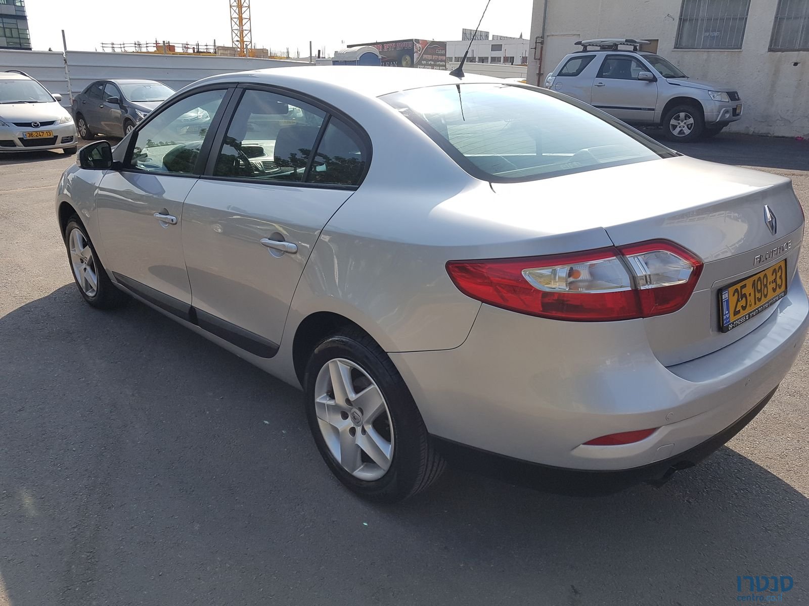 2015' Renault Fluence photo #3