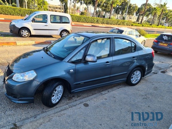 2009' Suzuki SX4 photo #1