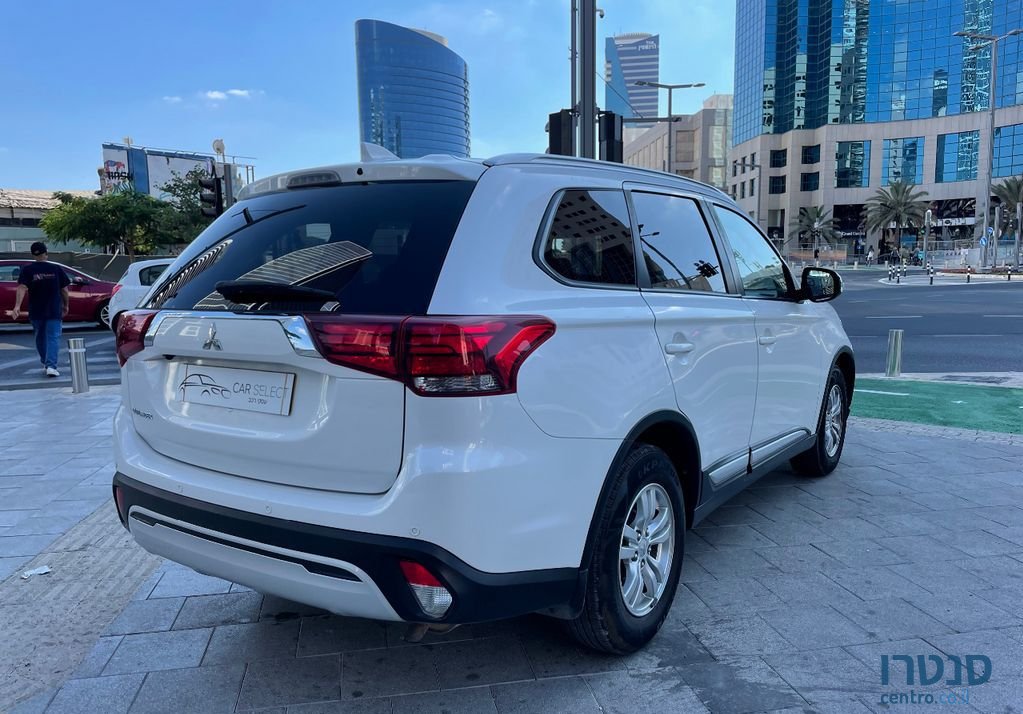 2019' Mitsubishi Outlander מיצובישי אאוטלנדר photo #4