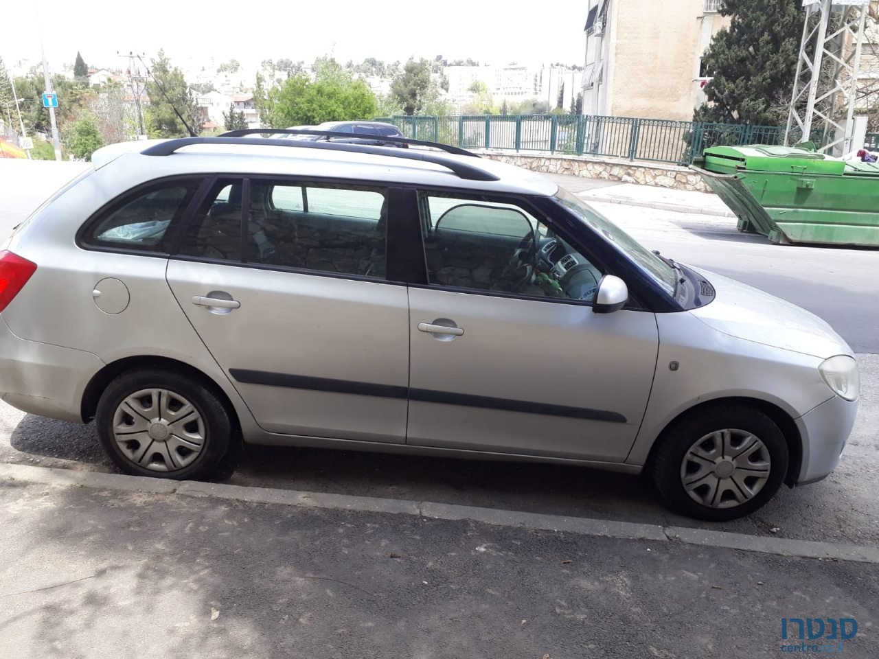 2010' Skoda Fabia 2 photo #4