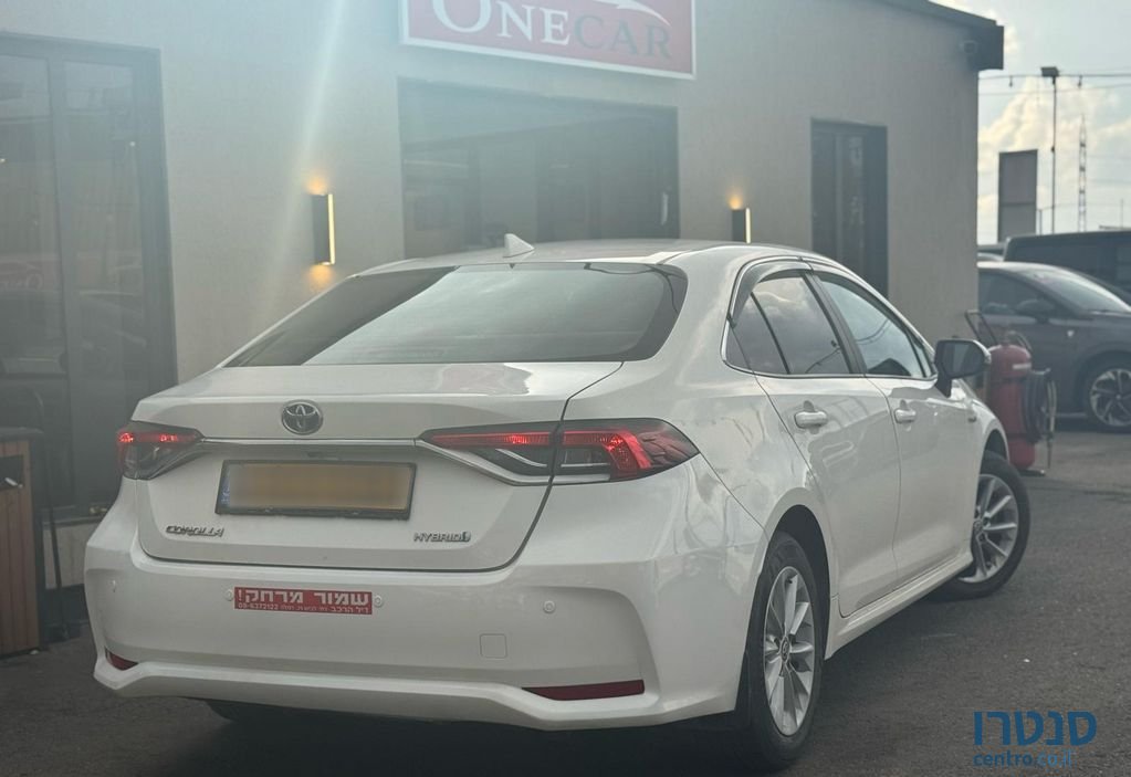 2021' Toyota Corolla טויוטה קורולה photo #3