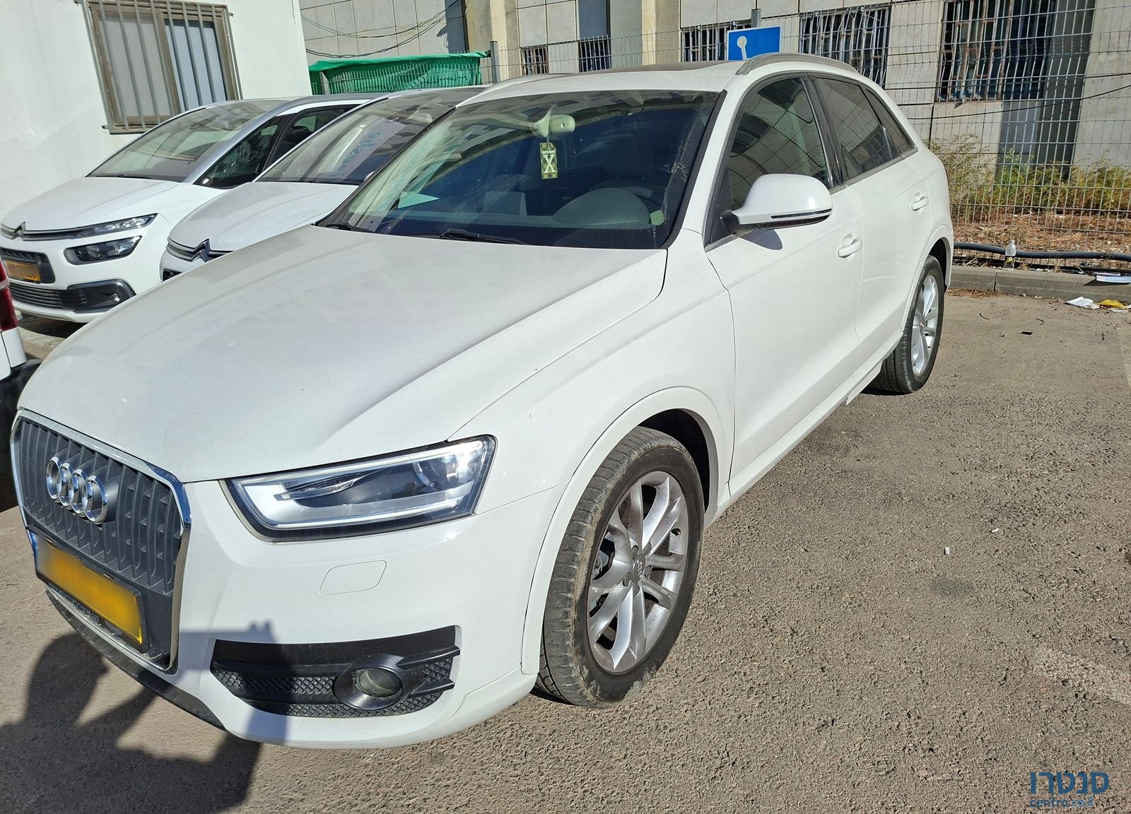 2014' Audi Q3 אאודי photo #1