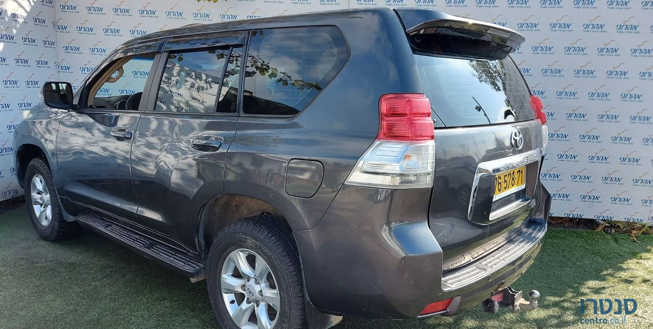 2010' Toyota Land Cruiser טויוטה לנד קרוזר ארוך photo #3