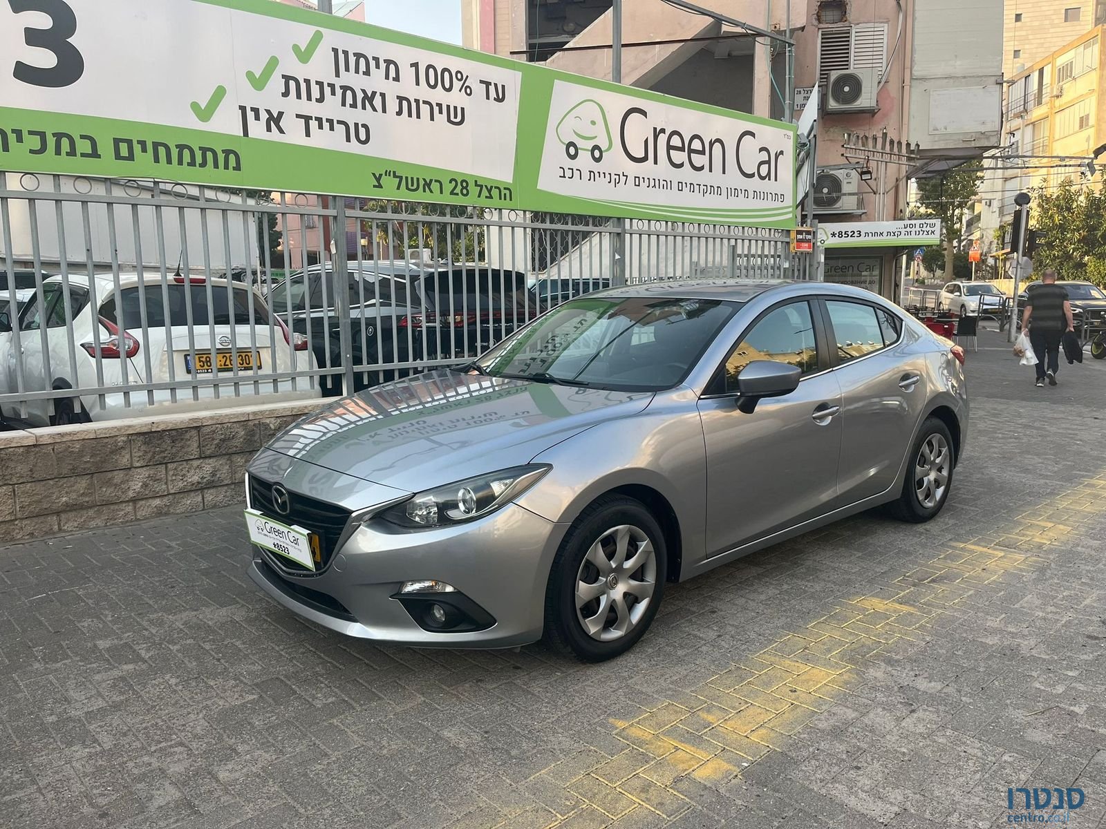 2015' Mazda 3 photo #6