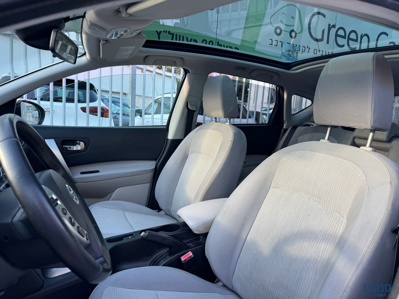 2012' Nissan Qashqai photo #4