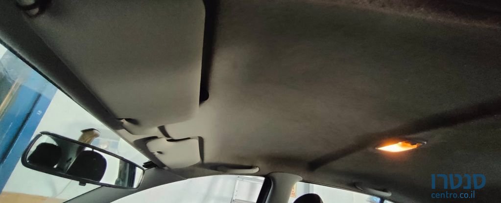 2003' Toyota Yaris טויוטה יאריס photo #4