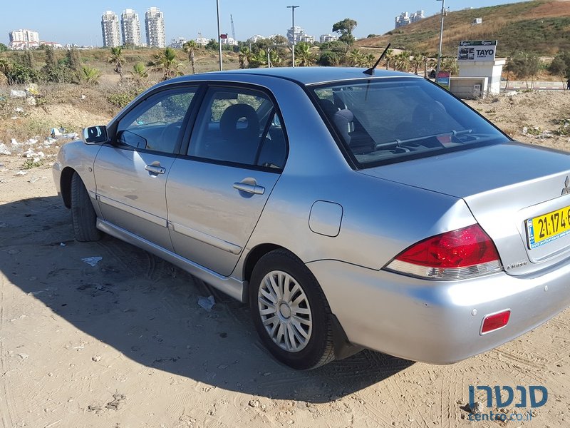 2008' Mitsubishi Lancer photo #1