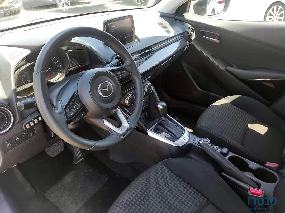 2018' Mazda 2 ACTIVE photo #5