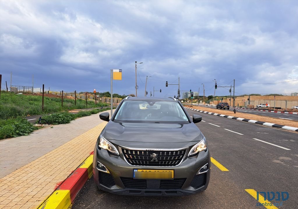 2019' Peugeot 3008 פיג'ו photo #1