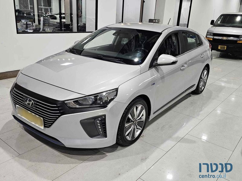 2018' Hyundai Ioniq photo #1