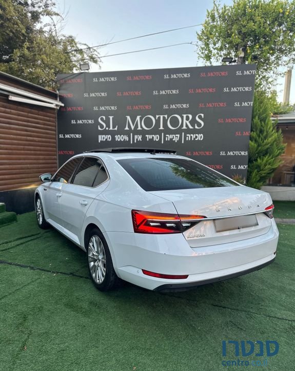 2020' Skoda Superb סקודה סופרב photo #6