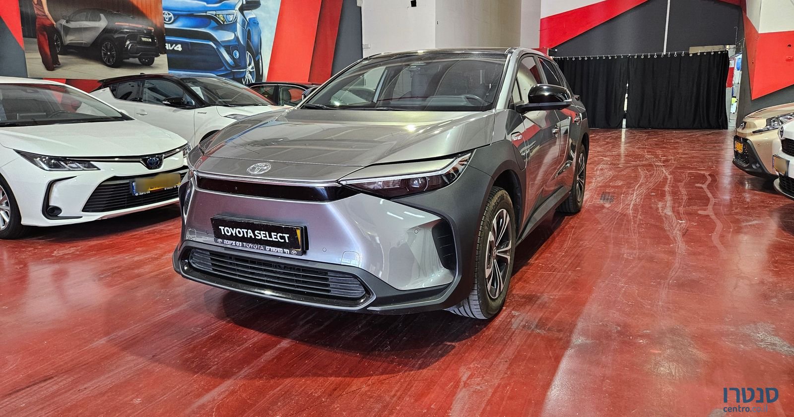 2024' Toyota bZ4X טויוטה photo #1