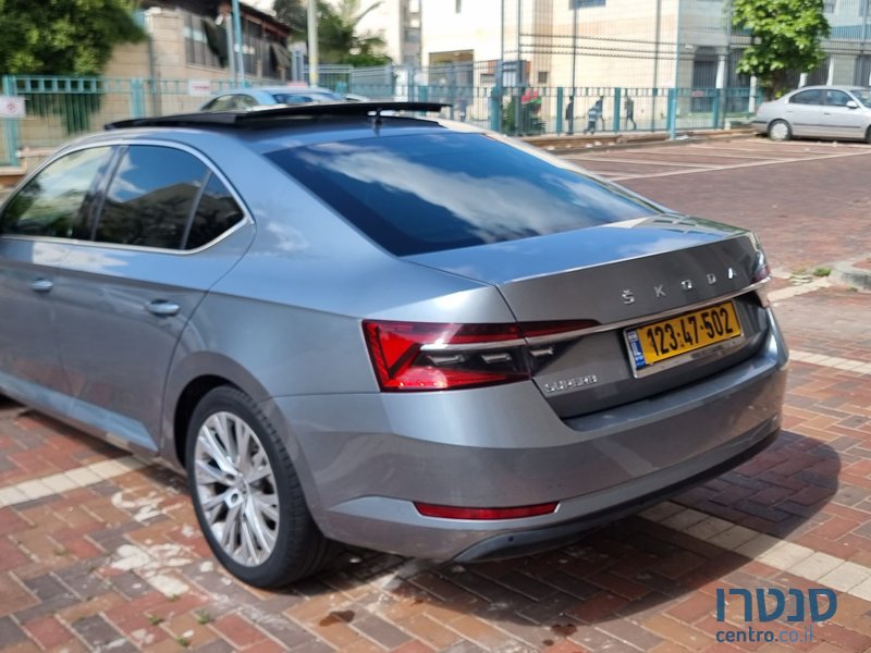 2019' Skoda Superb סקודה סופרב photo #5