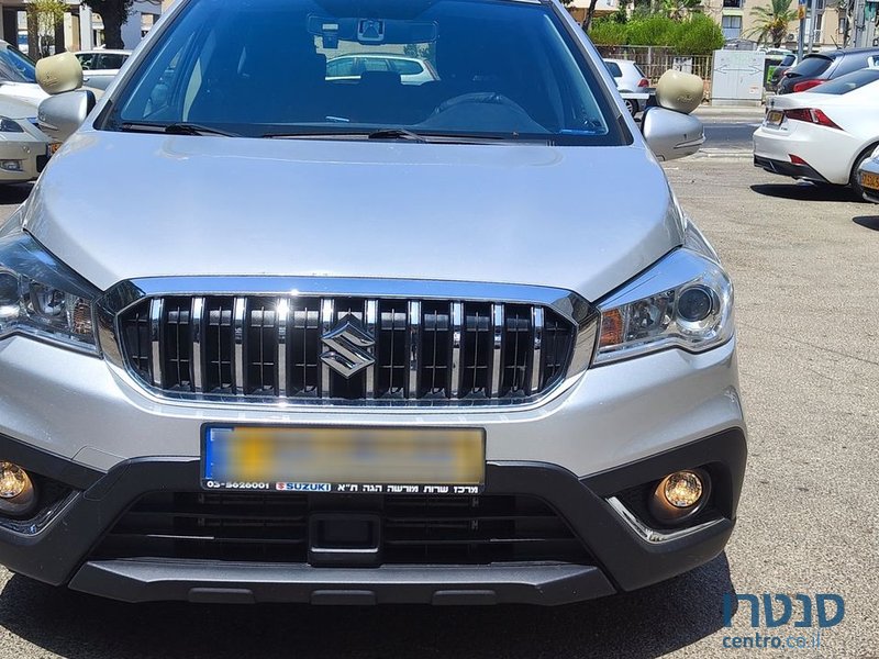 2020' Suzuki Crossover סוזוקי קרוסאובר photo #4