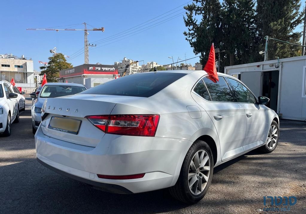 2021' Skoda Superb סקודה סופרב photo #4