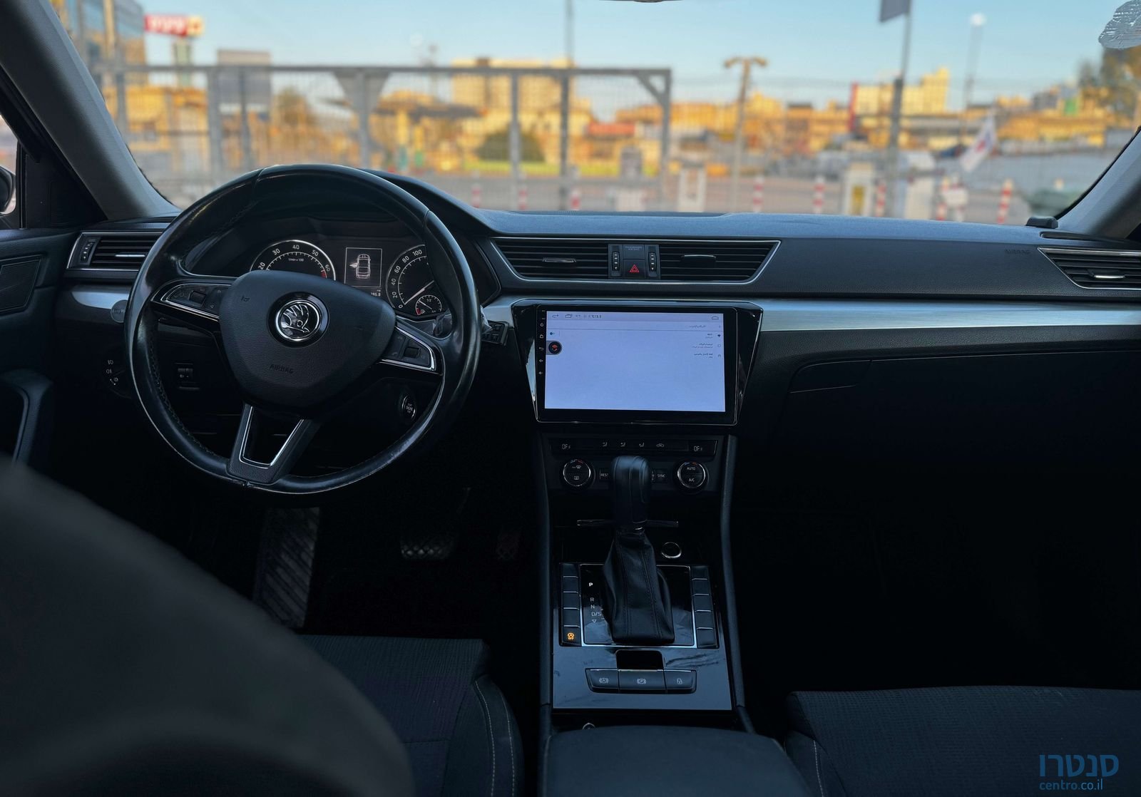 2016' Skoda Superb סקודה סופרב photo #2